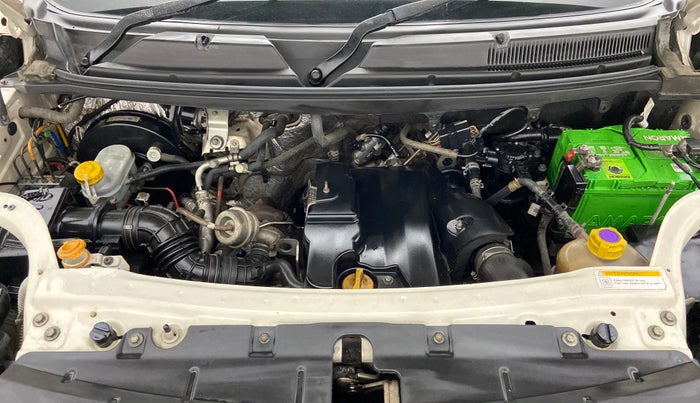 2016 Mahindra TUV300 T8, Diesel, Manual, 82,672 km, Open Bonet