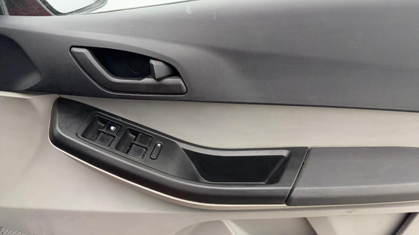 2022 Tata Tiago XT CNG, CNG, Manual, 79,117 km, Driver Side Door Panels Control