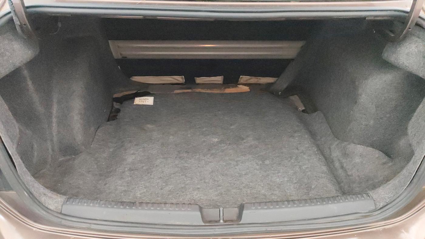 2014 Volkswagen Vento HIGHLINE PETROL AT, Petrol, Automatic, 92,363 km, Boot Inside
