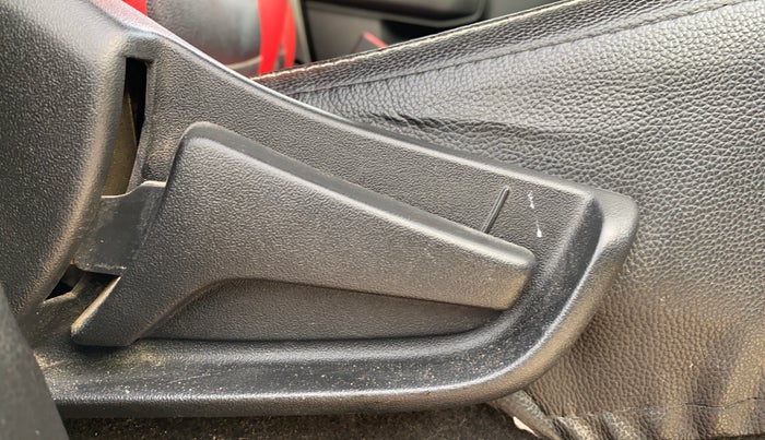 2019 Maruti S PRESSO VXI, Petrol, Manual, 57,024 km, Driver Side Adjustment Panel