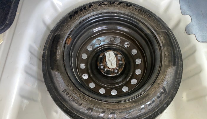 2014 Maruti Ciaz VXI, Petrol, Manual, 50,619 km, Spare Tyre