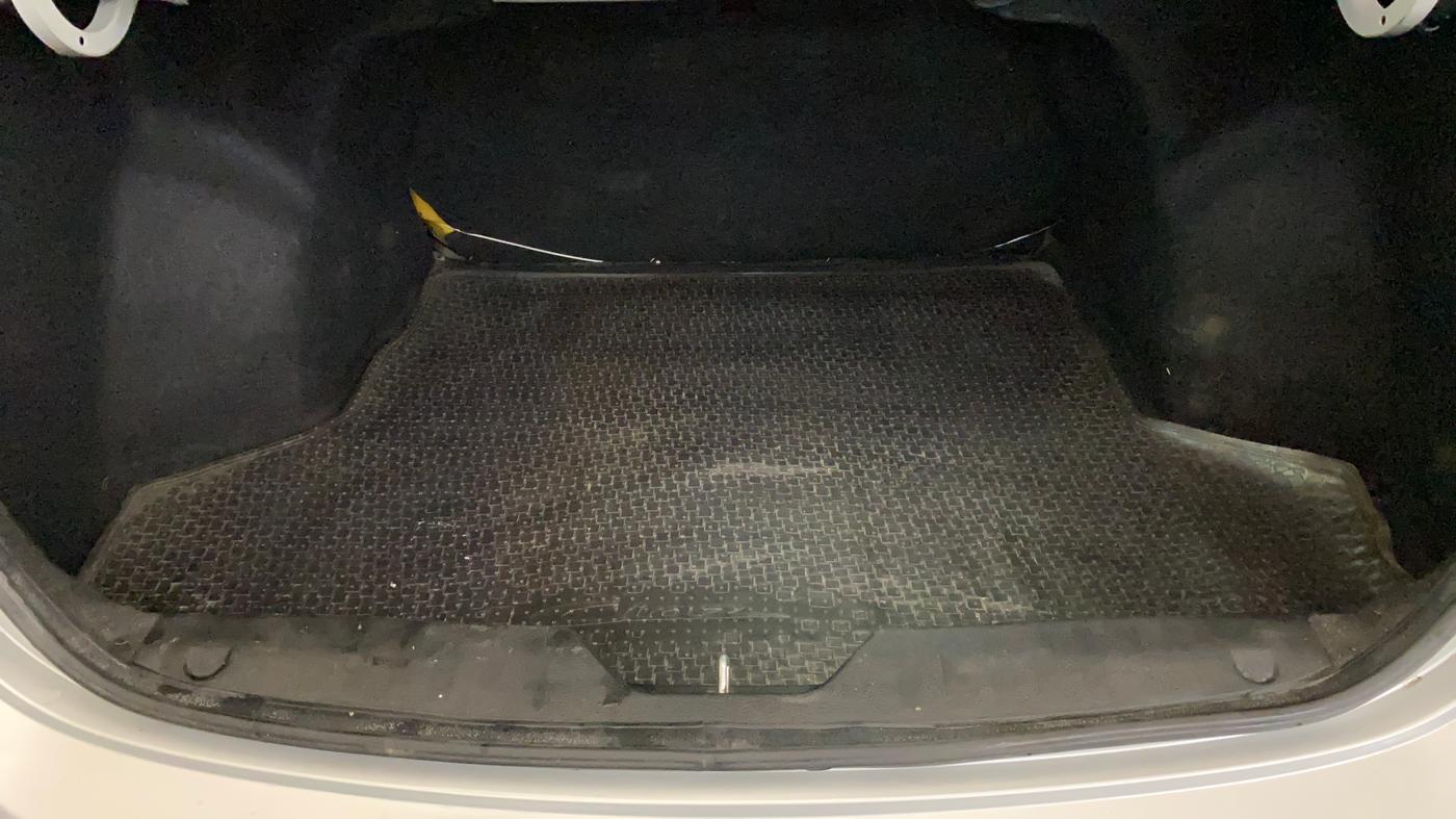 2014 Maruti Ciaz VXI, Petrol, Manual, 50,627 km, Boot Inside