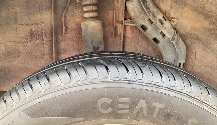 2023 Renault Kiger RXZ TURBO MT, Petrol, Manual, 8,888 km, Right Rear Tyre Tread