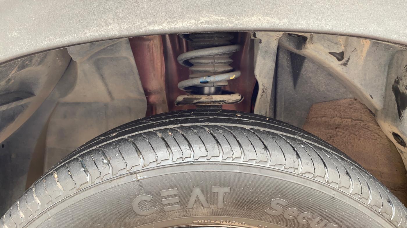 2023 Renault Kiger RXZ TURBO MT, Petrol, Manual, 8,888 km, Left Front Tyre Tread