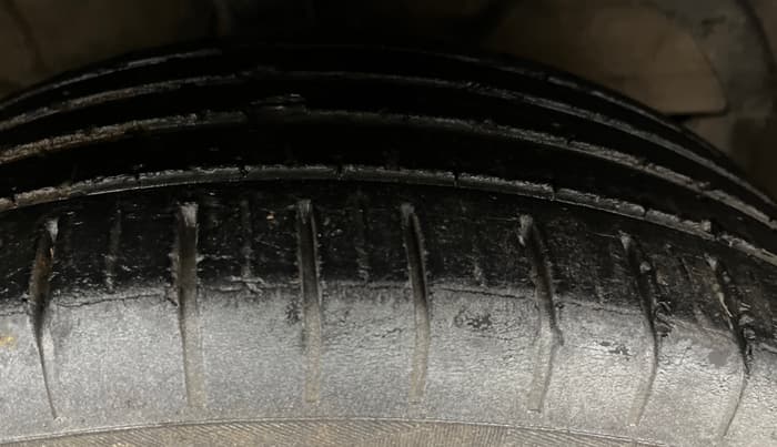 2023 Maruti Baleno DELTA PETROL 1.2, Petrol, Manual, 58,257 km, Right Front Tyre Tread