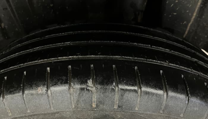 2023 Maruti Baleno DELTA PETROL 1.2, Petrol, Manual, 58,257 km, Left Rear Tyre Tread