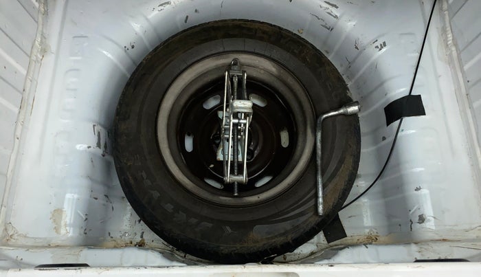 2016 Renault Kwid RXT, Petrol, Manual, 42,471 km, Spare Tyre