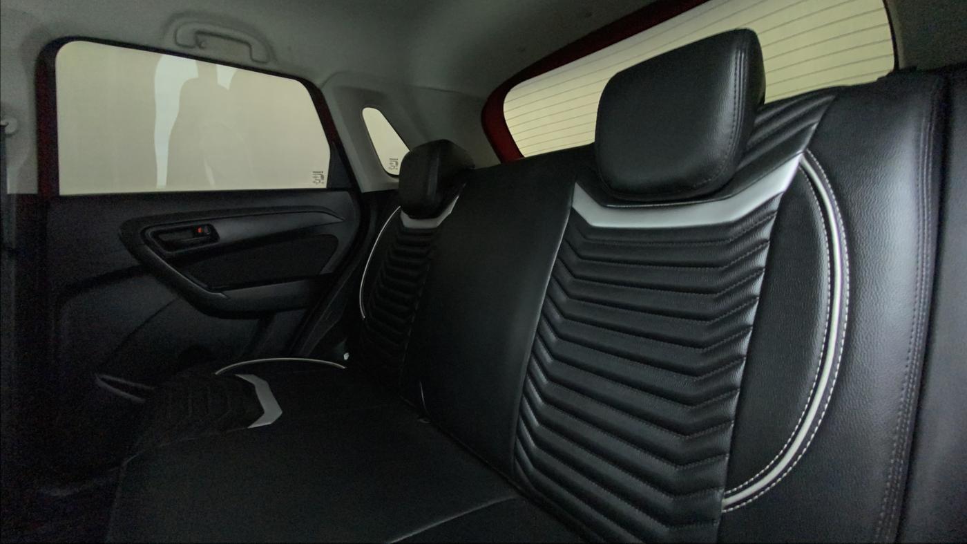 2020 Maruti Vitara Brezza VXI, Petrol, Manual, 40,725 km, Right Side Rear Door Cabin