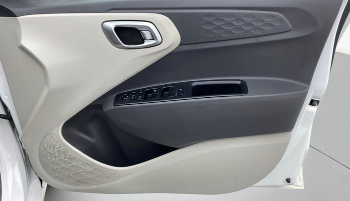 2020 Hyundai AURA SX+ AT 1.2CRDI, Diesel, Automatic, 12,495 km, Driver Side Door Panels Control