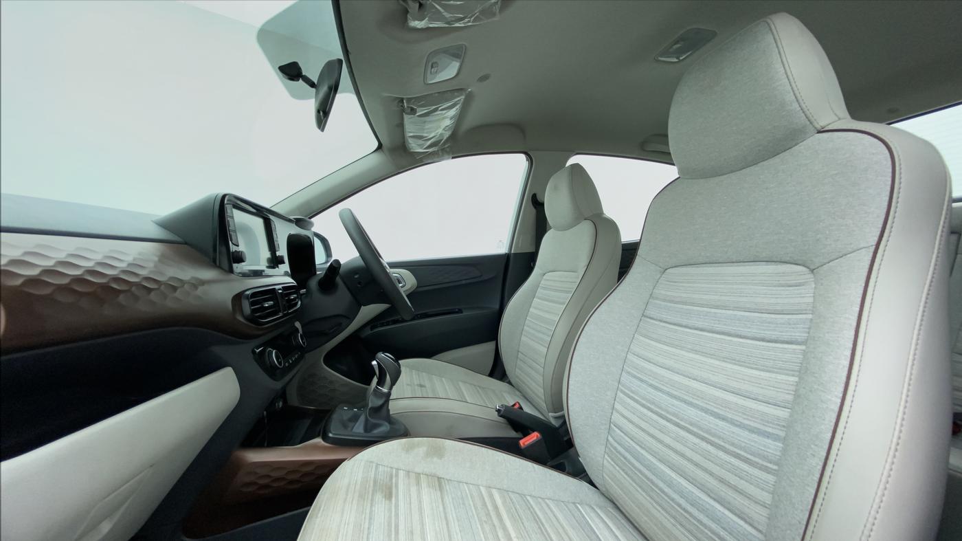2020 Hyundai AURA SX+ AT 1.2CRDI, Diesel, Automatic, 12,495 km, Right Side Front Door Cabin