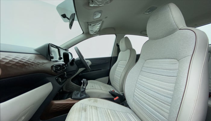 2020 Hyundai AURA SX+ AT 1.2CRDI, Diesel, Automatic, 12,495 km, Right Side Front Door Cabin