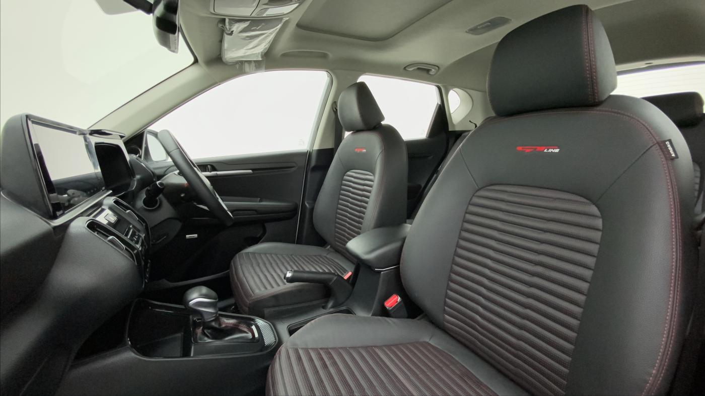 2020 KIA SONET GTX PLUS DCT 1.0, Petrol, Automatic, 10,977 km, Right Side Front Door Cabin