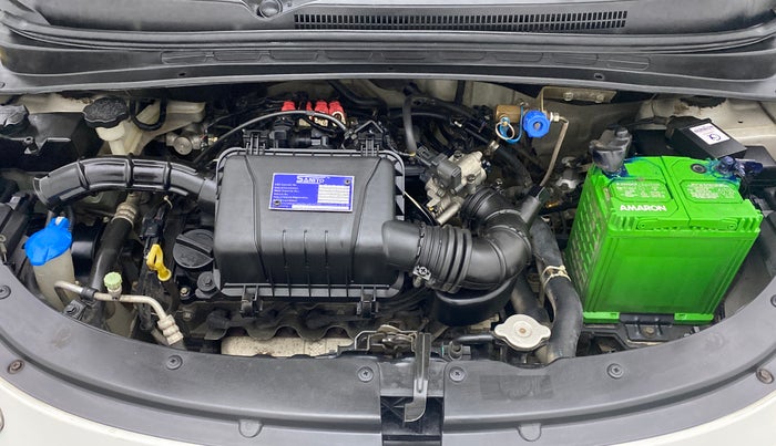 2014 Hyundai i10 MAGNA 1.1, CNG, Manual, 1,00,854 km, Open Bonet