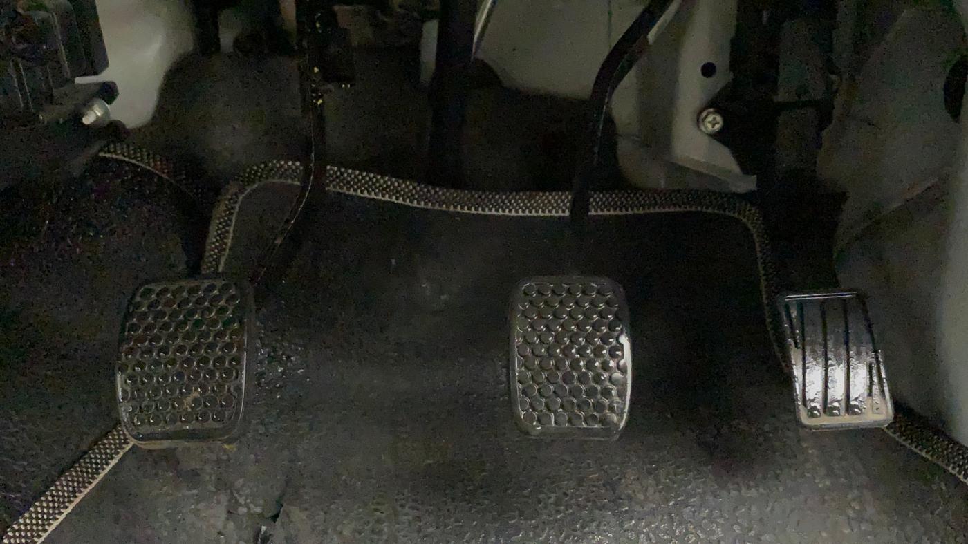 2022 Maruti Eeco 5 STR AC CNG, CNG, Manual, 10,783 km, Pedals