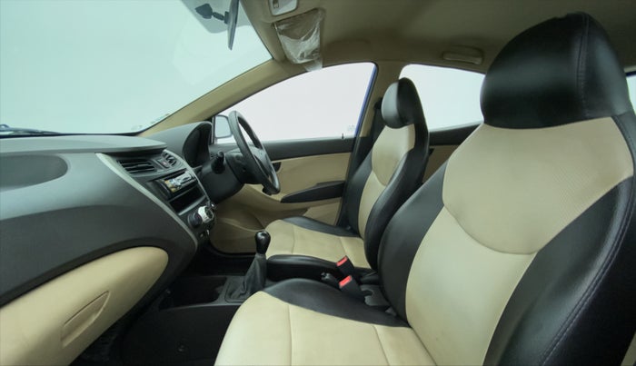 2014 Hyundai Eon ERA +, Petrol, Manual, 32,084 km, Right Side Front Door Cabin
