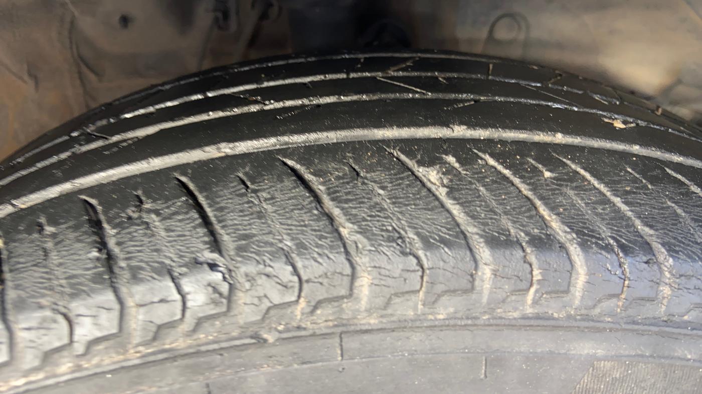 2017 Honda WR-V 1.2L I-VTEC VX MT, Petrol, Manual, 71,125 km, Right Front Tyre Tread