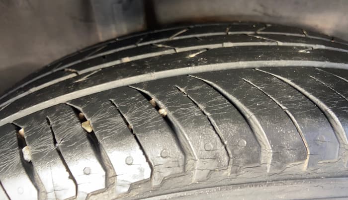 2017 Honda WR-V 1.2L I-VTEC VX MT, Petrol, Manual, 71,125 km, Right Rear Tyre Tread