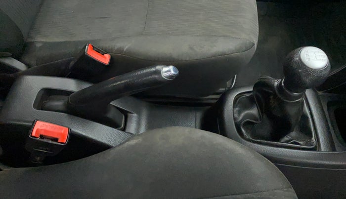 2015 Maruti Swift VDI ABS, Diesel, Manual, 84,255 km, Gear Lever