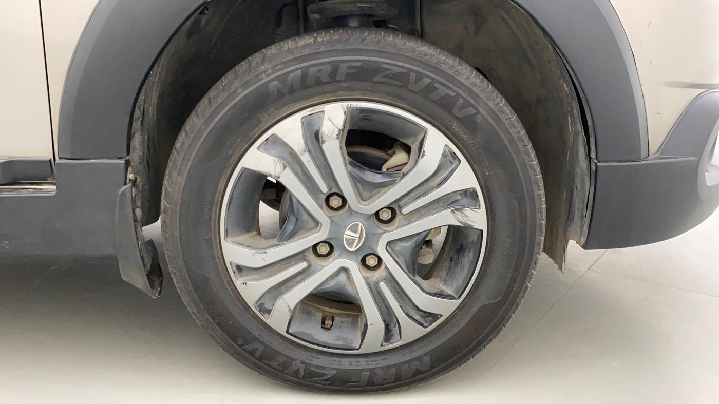 2018 Tata TIAGO NRG PETROL, Petrol, Manual, 22,546 km, Right Front Wheel