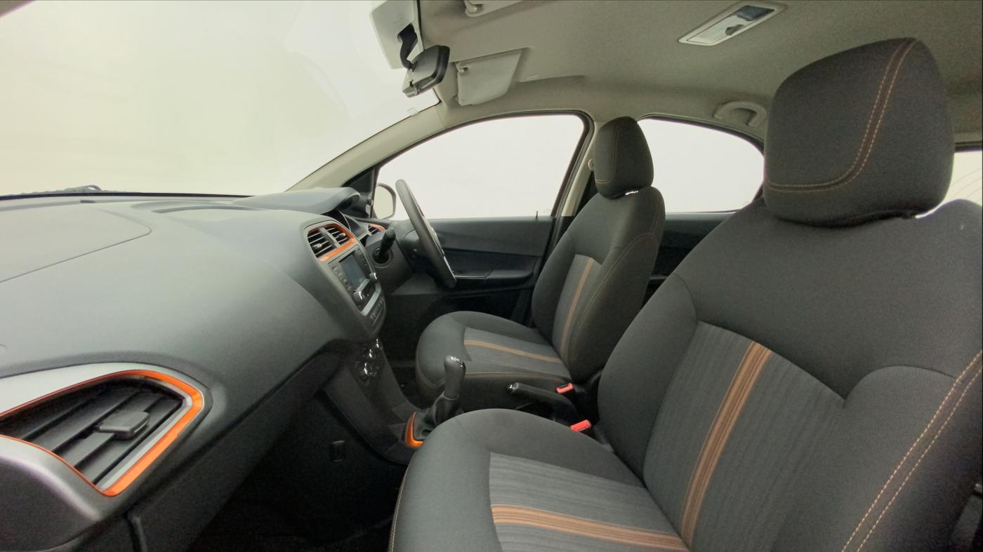 2018 Tata TIAGO NRG PETROL, Petrol, Manual, 22,546 km, Right Side Front Door Cabin