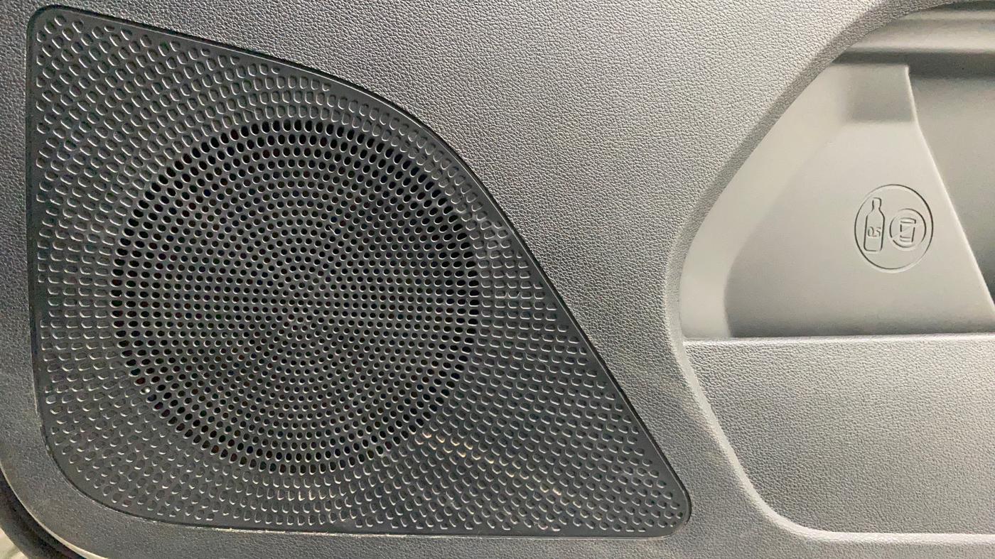 2018 Tata TIAGO NRG PETROL, Petrol, Manual, 22,546 km, Speaker