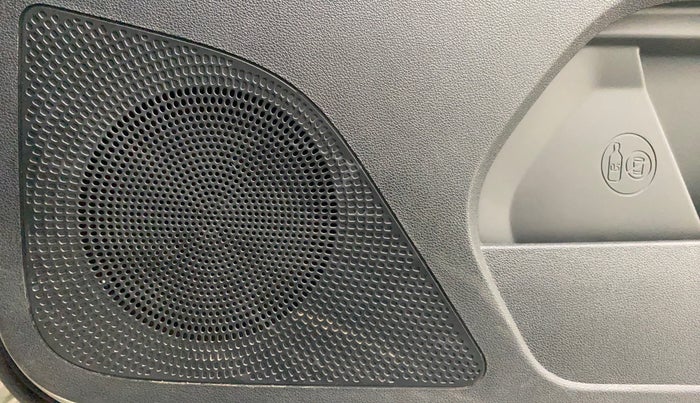 2018 Tata TIAGO NRG PETROL, Petrol, Manual, 22,546 km, Speaker