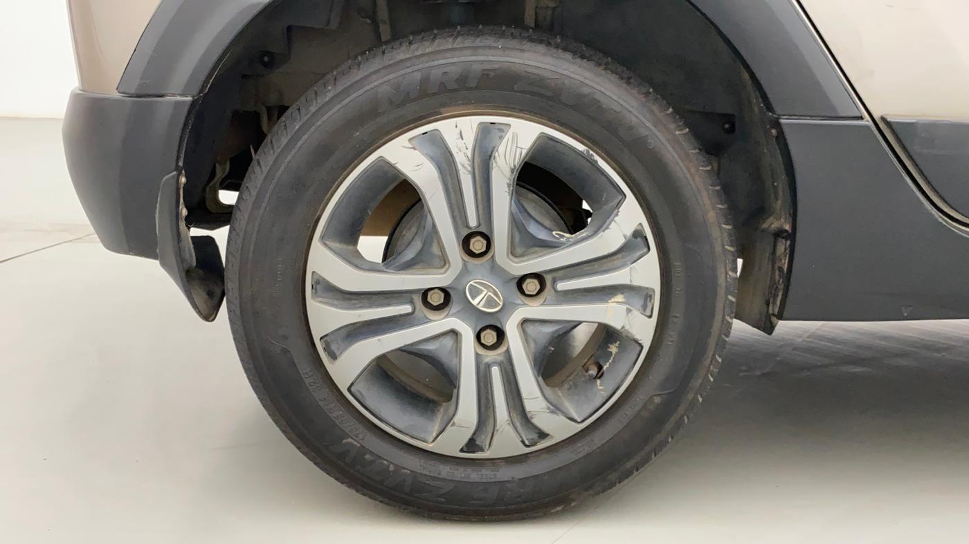2018 Tata TIAGO NRG PETROL, Petrol, Manual, 22,546 km, Right Rear Wheel
