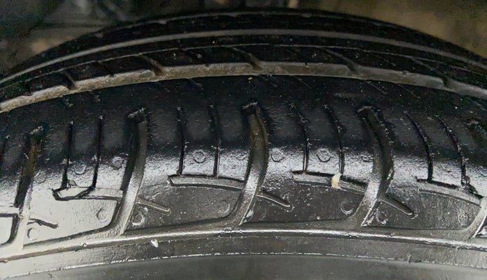 2019 Maruti Baleno DELTA 1.2 K12, Petrol, Manual, 34,798 km, Left Front Tyre Tread