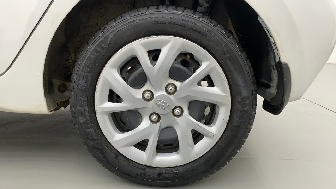 2019 Hyundai Grand i10 MAGNA CNG, CNG, Manual, 37,541 km, Left Rear Wheel