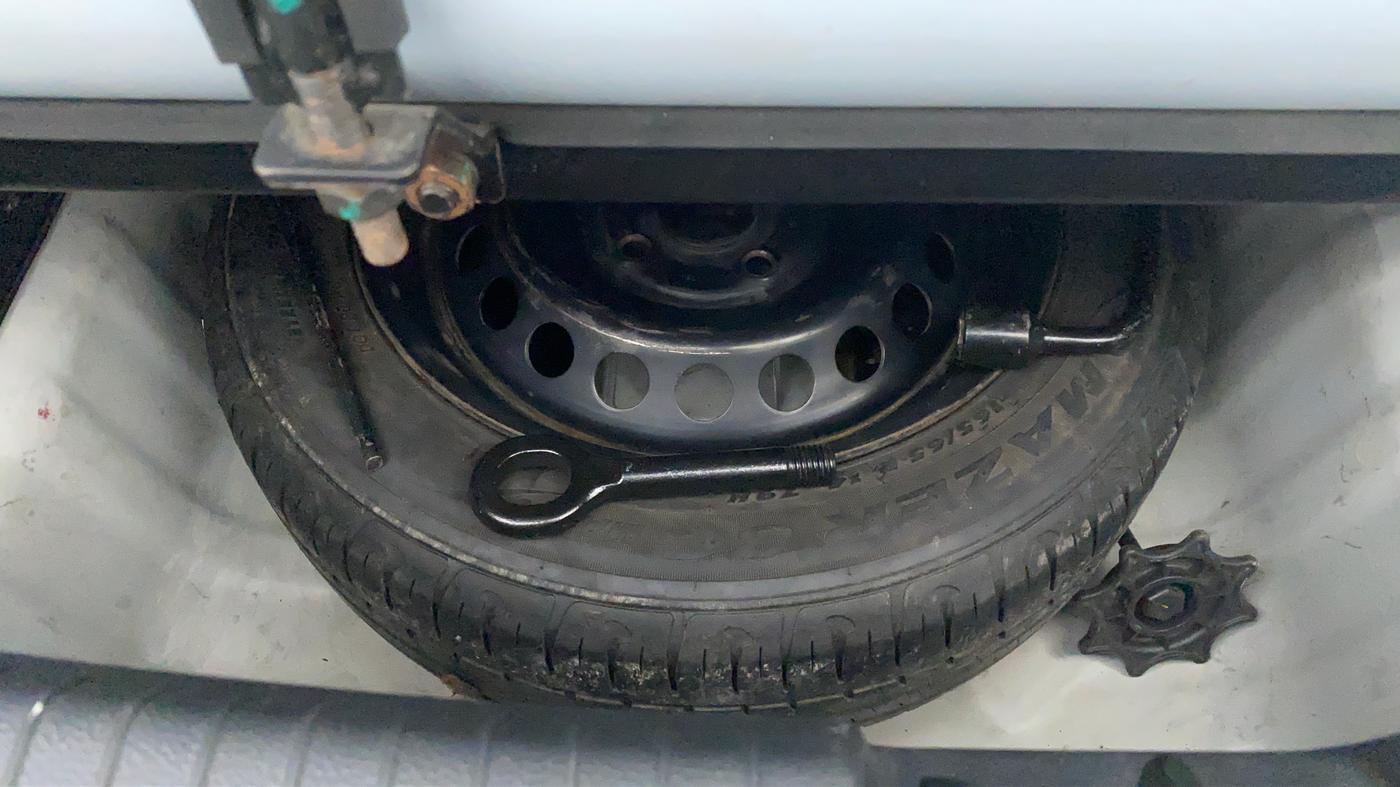 2019 Hyundai Grand i10 MAGNA CNG, CNG, Manual, 37,541 km, Spare Tyre