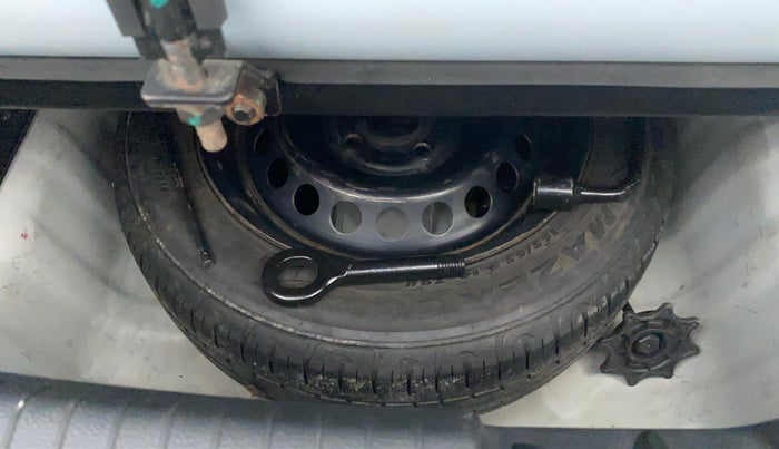 2019 Hyundai Grand i10 MAGNA CNG, CNG, Manual, 37,541 km, Spare Tyre