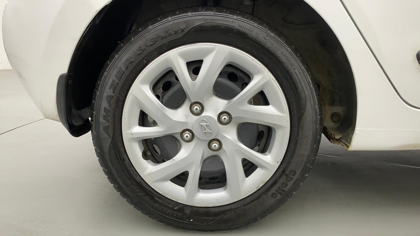 2019 Hyundai Grand i10 MAGNA CNG, CNG, Manual, 37,541 km, Right Rear Wheel
