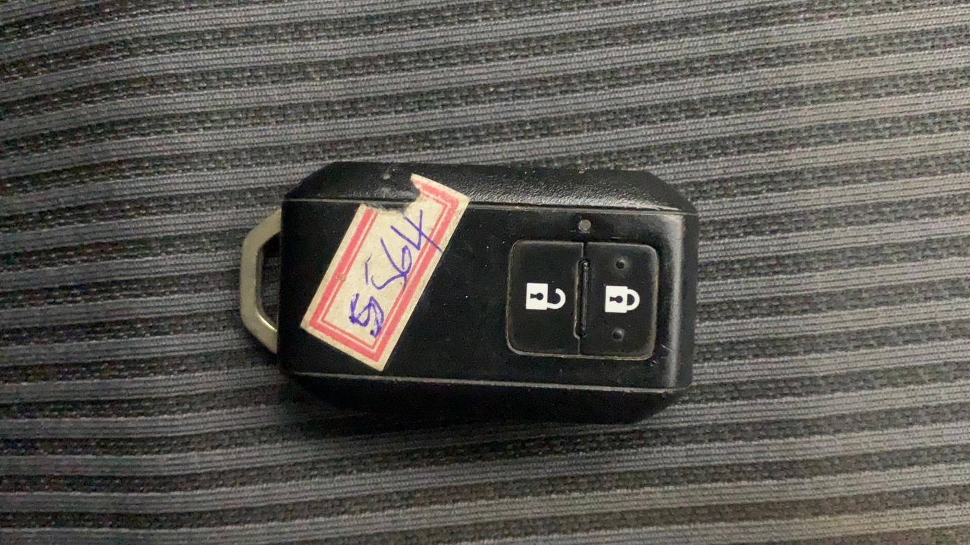 2022 Maruti XL6 ZETA AT, Petrol, Automatic, 62,625 km, Key Close Up