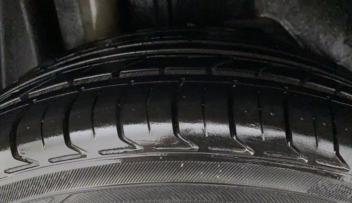 2019 Ford FREESTYLE TREND PLUS 1.2 PETROL, Petrol, Manual, 55,430 km, Right Rear Tyre Tread