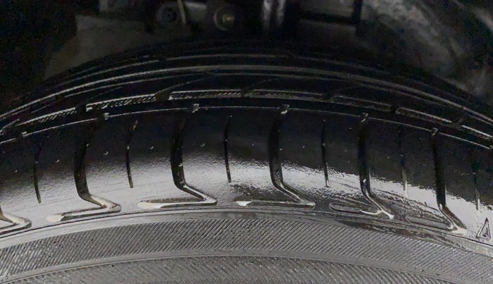 2019 Ford FREESTYLE TREND PLUS 1.2 PETROL, Petrol, Manual, 55,430 km, Right Front Tyre Tread