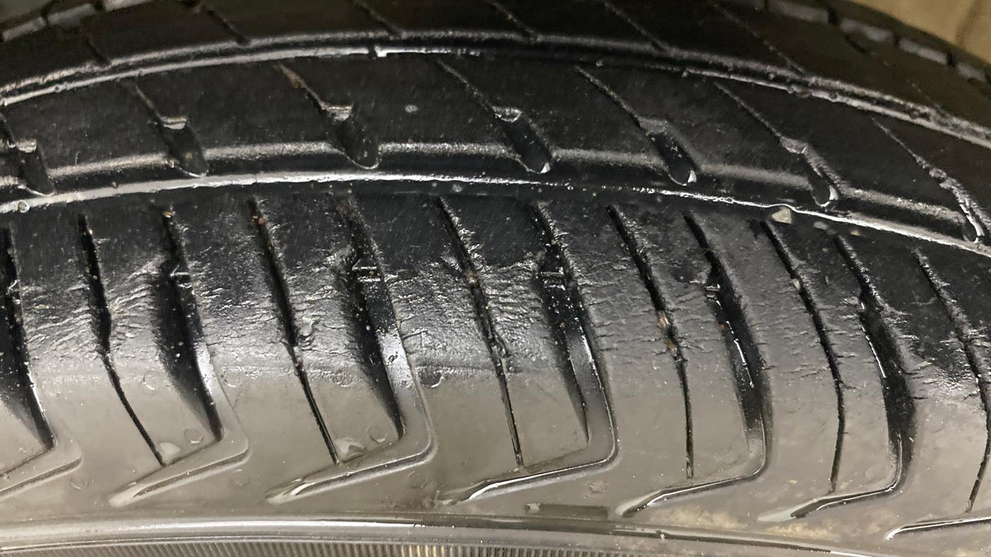 2023 Maruti Alto K10 VXI PLUS, Petrol, Manual, 10,627 km, Left Front Tyre Tread