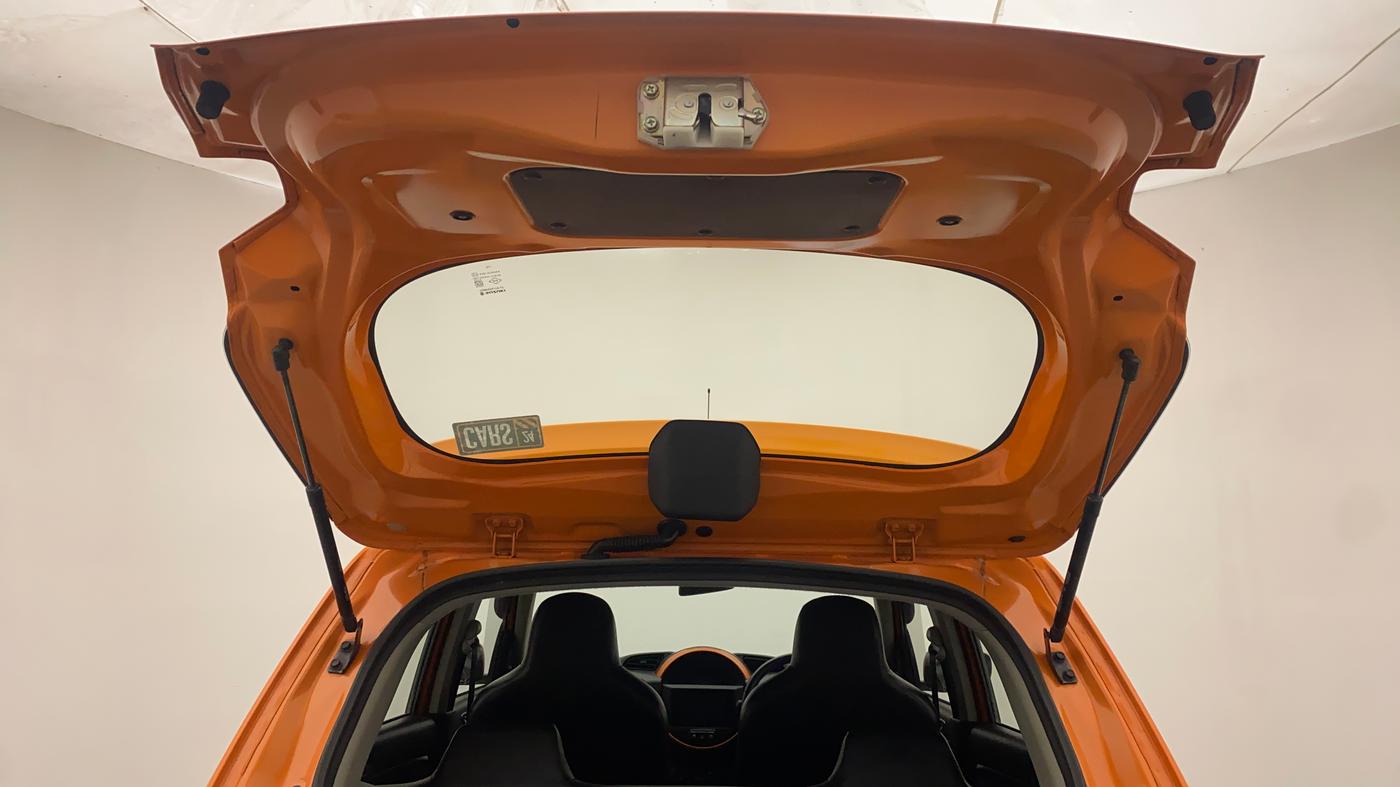 2019 Maruti S PRESSO VXI PLUS AMT, Petrol, Automatic, 21,125 km, Boot Door Open