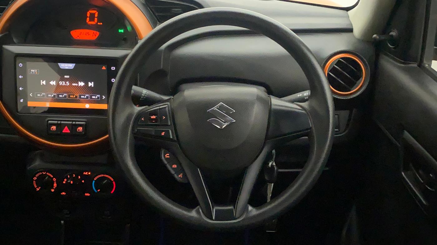 2019 Maruti S PRESSO VXI PLUS AMT, Petrol, Automatic, 21,125 km, Steering Wheel Close Up