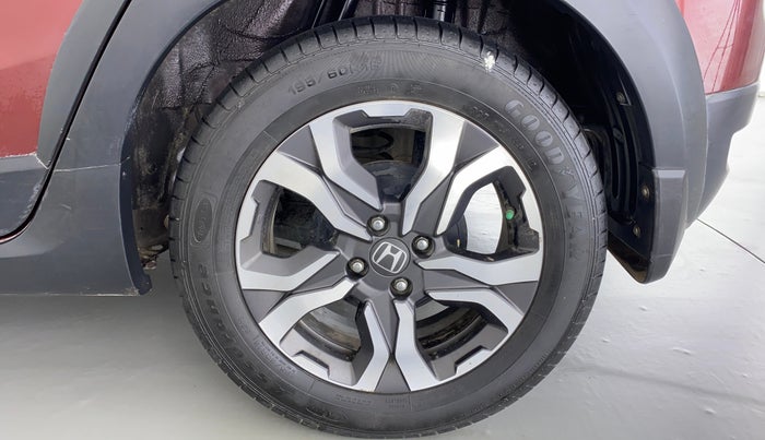 2017 Honda WR-V 1.2 i-VTEC VX MT, Petrol, Manual, 27,040 km, Left Rear Wheel