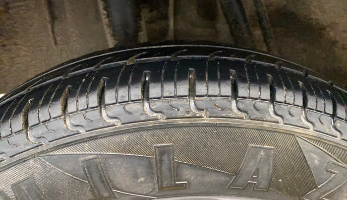 2019 Renault Kwid RXT 1.0 (O), Petrol, Manual, 82,791 km, Right Rear Tyre Tread