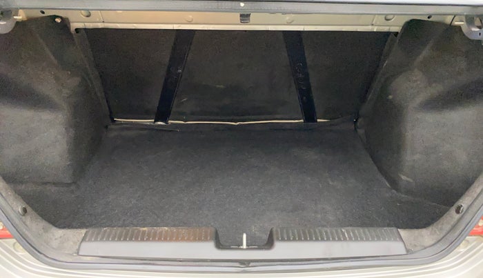 2020 Maruti Dzire ZXI, Petrol, Manual, 32,057 km, Boot Inside