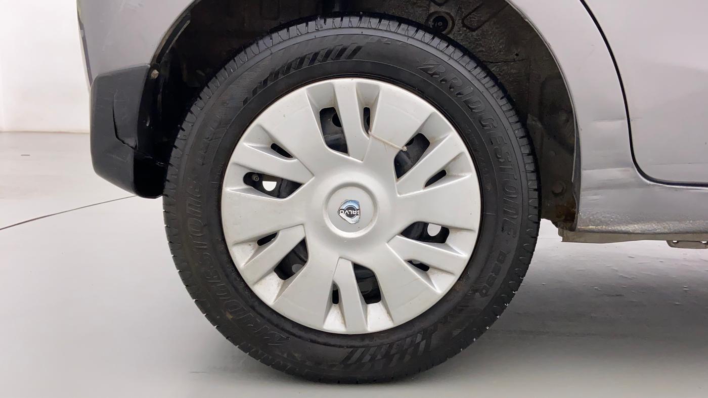 2016 Maruti Celerio VDI, Diesel, Manual, 85,221 km, Right Rear Wheel