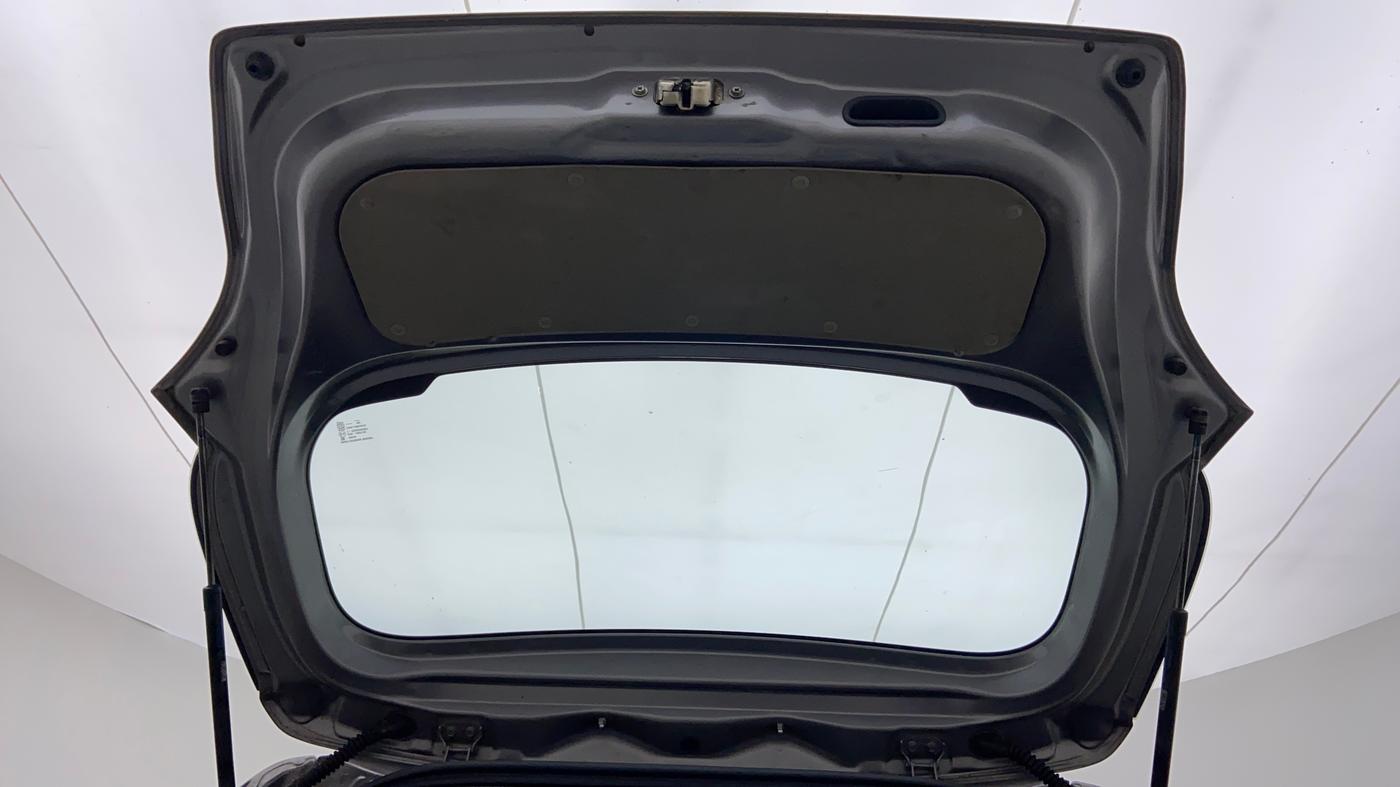 2016 Maruti Celerio VDI, Diesel, Manual, 85,221 km, Boot Door Open