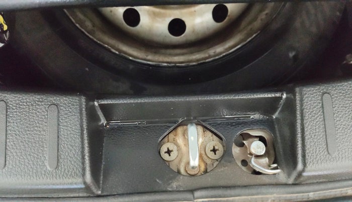 2018 Maruti Wagon R 1.0 LXI CNG, CNG, Manual, 83,232 km, Spare Tyre