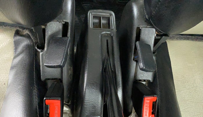 2018 Maruti Eeco 5 STR CNG WITH AC PLUSHTR, CNG, Manual, 54,876 km, Driver Side Adjustment Panel