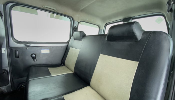 2018 Maruti Eeco 5 STR CNG WITH AC PLUSHTR, CNG, Manual, 54,876 km, Right Side Rear Door Cabin