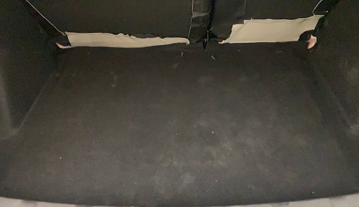 2019 Tata NEXON XZA PLUS PETROL DUAL TONE, Petrol, Automatic, 61,833 km, Boot Inside