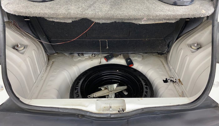 2016 Renault Kwid RXL, Petrol, Manual, 81,384 km, Boot Inside