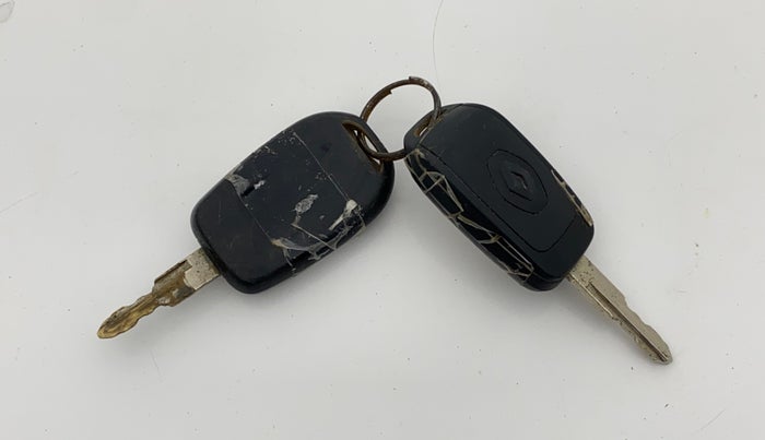 2016 Renault Kwid RXL, Petrol, Manual, 81,384 km, Key Close Up