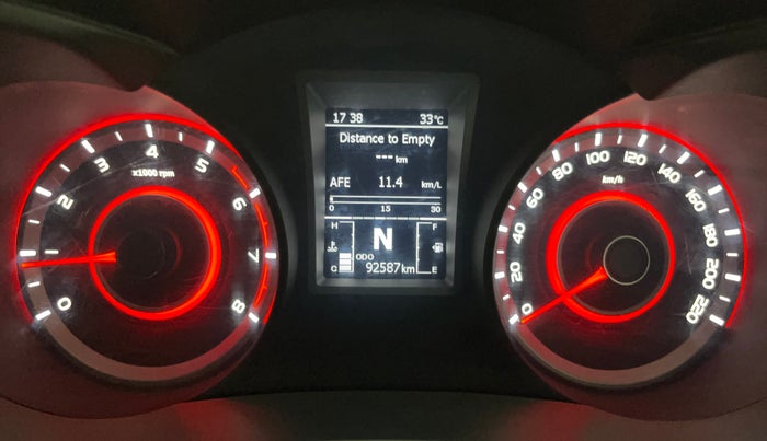 2019 Mahindra XUV300 W8 1.2 PETROL, Petrol, Manual, 92,693 km, Odometer Image